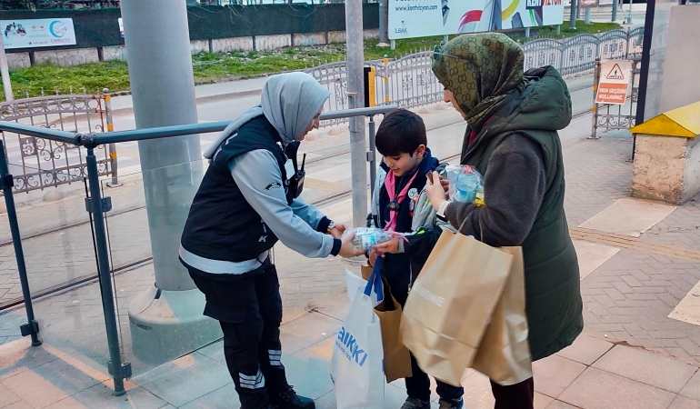 Büyükşehir, Ramazan’da kalplere dokunuyor