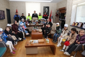 Başkan Bıyık’tan Polis Teşkilatı’nın 180. Yılında Anlamlı Ziyaret (2)