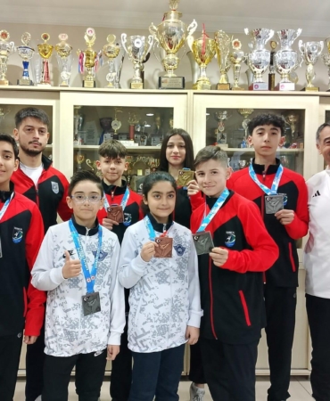 Darıca'nın minik sporcuları Türkiye Şampiyonası’na damga vurdu!