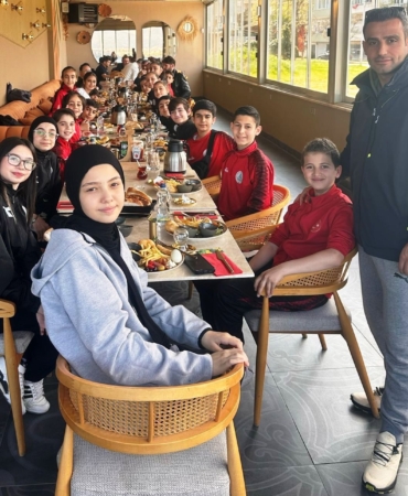 KÖRFEZLİ KARATECİLERE MORAL GEZİSİ 2