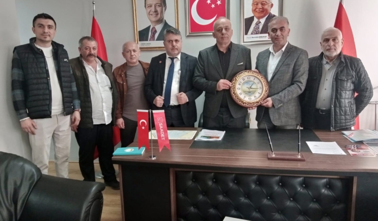 Düzceliler Derneği’nden Saadet Partisi İlçe Başkanlığı’na Ziyaret