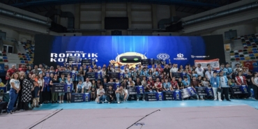 KODELİG'25'te ödüller sahiplerini buldu (14)