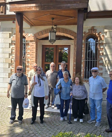 Kocaeli'nin 135 yıllık tarihi güzelliğini keşfettiler (1)