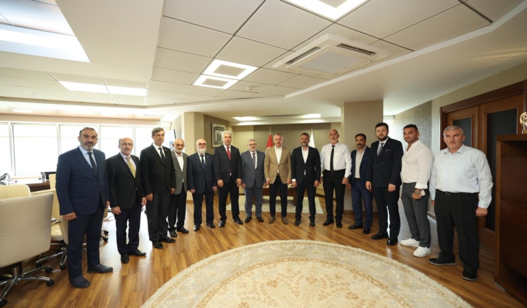 Başkan Büyükakın'a YRP ziyareti (2)