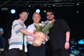 Karamürsel’in Kurtuluş Coşkusu İkilem Konseriyle TaçlandıÜ (29)