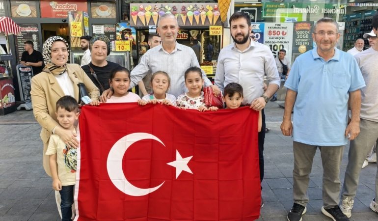 AK Parti Gebze’den “Terörsüz Türkiye” İçin Bayraklı Mesaj