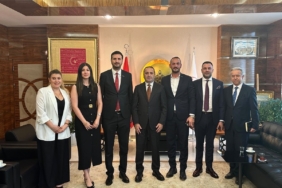 BB5C648A-236D-4BFC-A548-94279B428F2F