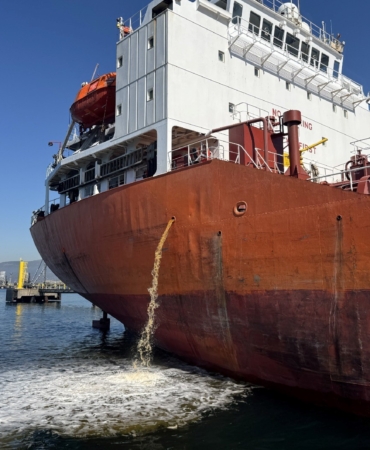 Büyükşehir'den denizi kirletengemiyesuçüstü (6)