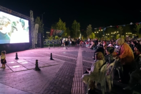 Büyükşehir'den kitapseverlere film molası (6)