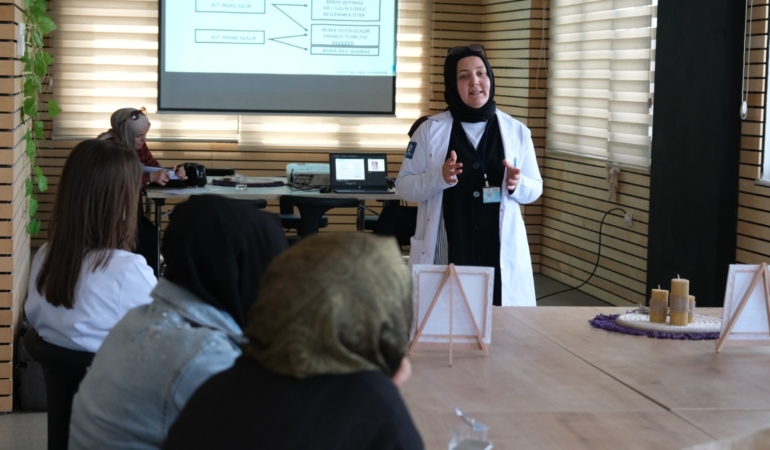 “Hoş geldin bebek” ile binlerce aileye destek