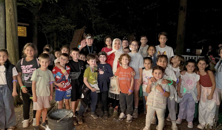 Ormanya’da çocuklara özel gece yürüyüşü