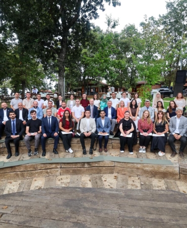 Büyükakın, soydaş gençlerle buluştu (5)