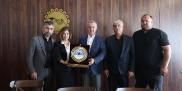 Cemevlerinden Başkan Büyükakın'a teşekkür (4)