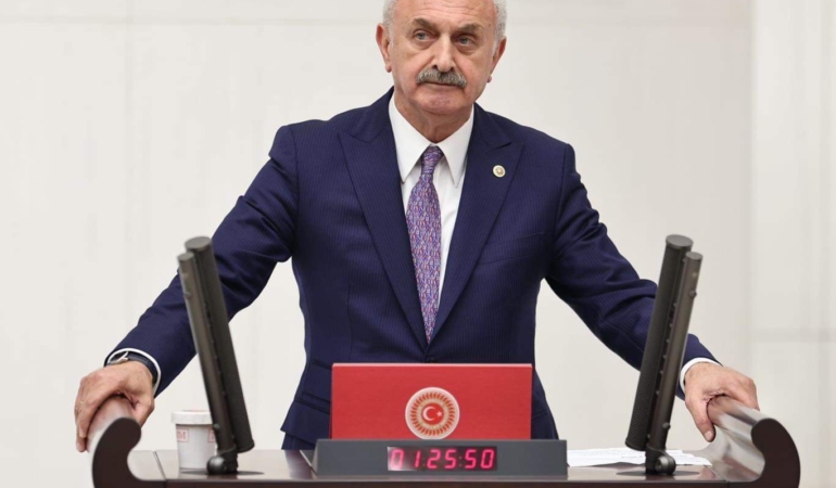 Nail Çiler’den Çarpıcı Soru: “Köprüler ve Otoyollar Satılıyor mu?”