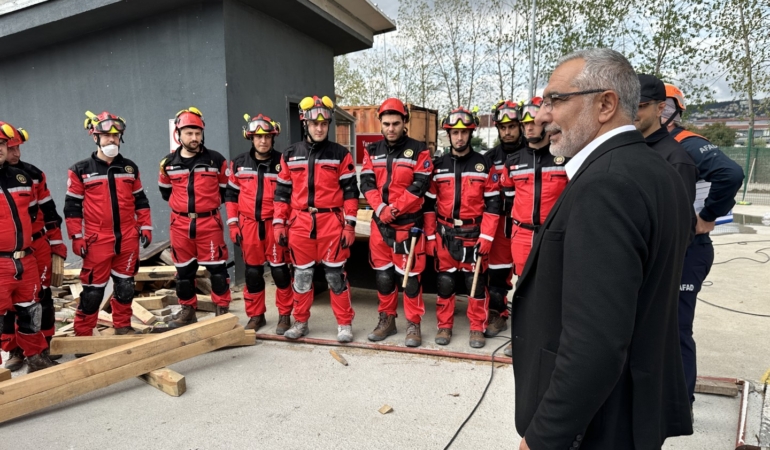 AFAD ve Kocaeli İtfaiyesi'nden ortak eğitim hamlesi (6) (Büyük)