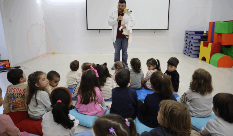 İzmit Belediyesinden miniklere hayvan dostu eğitim programı