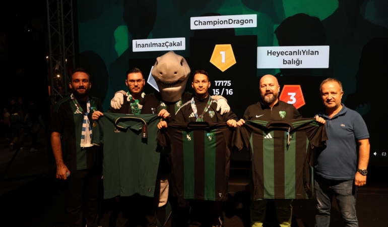 Kitap Fuarı, Kocaelispor forması kazandırıyor
