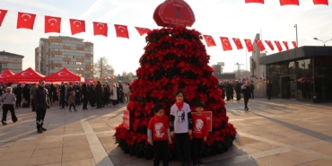 Büyükşehir'den 10 Kasım'a özel 1087 Atatürk çiçeği (1) (Large)