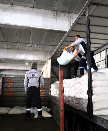 Büyükşehir'den arıcılara yüzde 50 hibeli arı yemi (28) (Büyük)