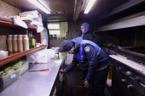 Zabıtadan balıkçı teknelerine yılbaşı denetimi (1)