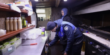 Zabıtadan balıkçı teknelerine yılbaşı denetimi (1)