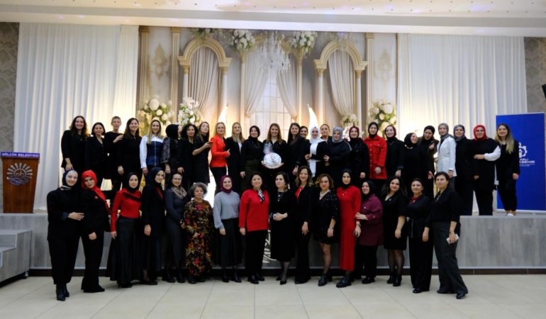 lham veren kadınlar Gölcük'te moral depoladı (2)