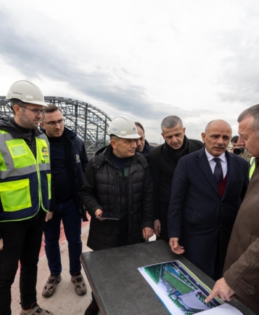 Büyükakın _Kocaelispor'umuzu Avrupa standartlarında bir tesise kavuşturacağız_ (6)