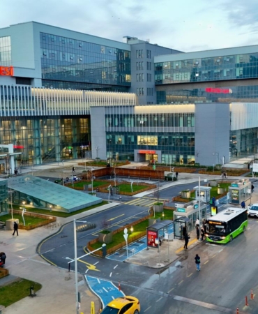 Şehir Hastanesi'ne 12 ilçeden direkt ulaşım dönemi başladı (4)