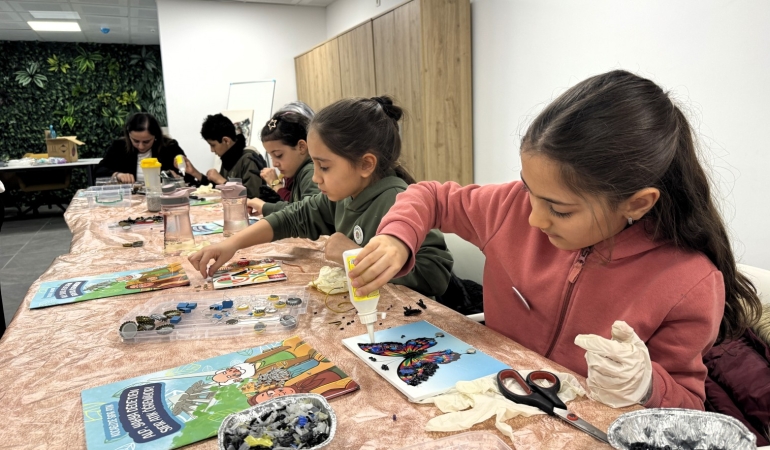 Atık malzemeleri sanata dönüştürdüler (4)