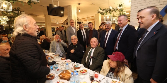 Büyükakın şehit aileleri, gazi ve yaşlılar ile bir araya geldi (4)