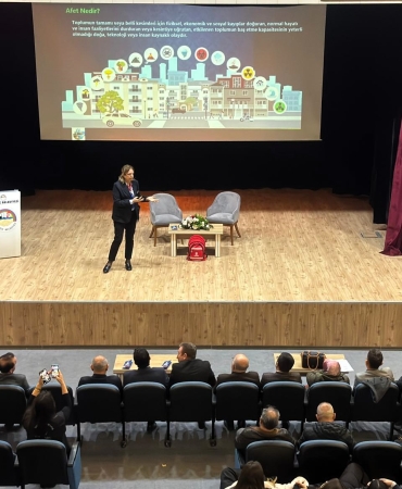 Deprem Haftası'nda afet bilinci semineri (4)