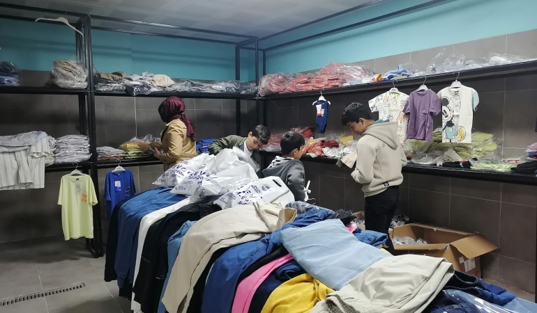 Dilovası Belediye Başkanı Ramazan Ömeroğlu’ndan 400’ü Aşkın Çocuğa Bayram Sevinci (1)